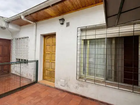 Depto Tipo Casa en Alquiler de 1 dormitorio
