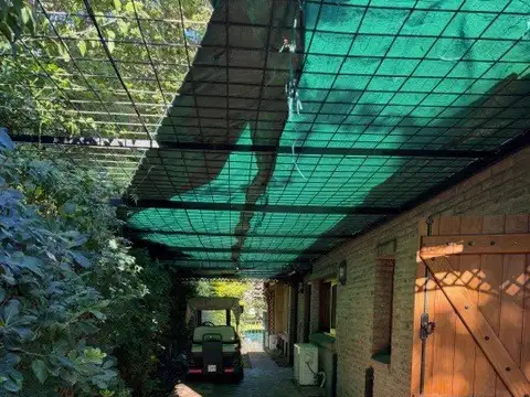 Casa 7 ambientes con 6 baños