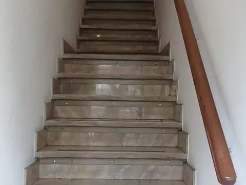 Oficina en Alquiler en Mendoza, $ 800.000