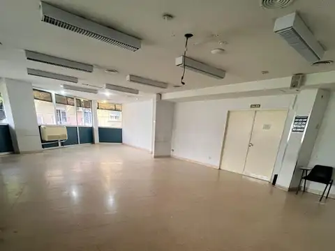 Oficina Monoambiente con 2 baños