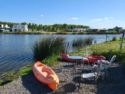 Casa en Venta con 4 cocheras