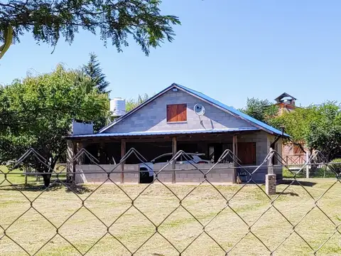 CASA EN VENTA-VILLA CIUDAD DE AMERICA A 200 METROS DE LA RUTA S495