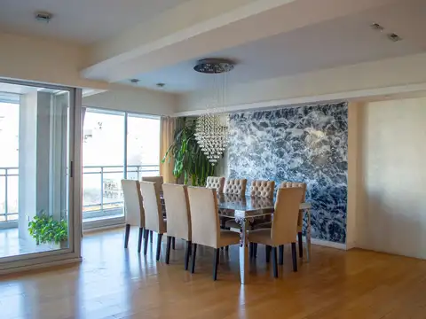 Departamento en Venta de 4 dormitorios