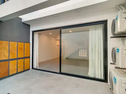 Duplex venta, La Plata. 3 dormitorios. A estrenar