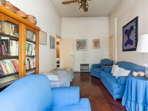 Depto Tipo Casa en Venta 81 años