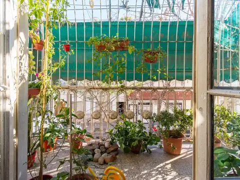 Depto Tipo Casa en Venta en Almagro, USD 147.000