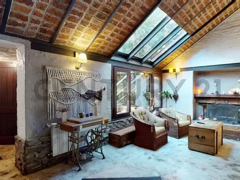 Venta de casa 5 ambientes, Bosque Peralta Ramos, Mar del Plata.