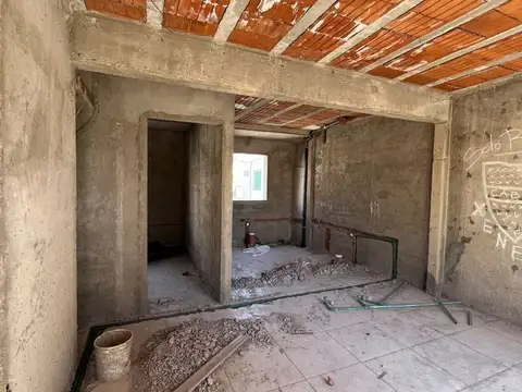 Depto Tipo Casa en Venta con 1 cocheras