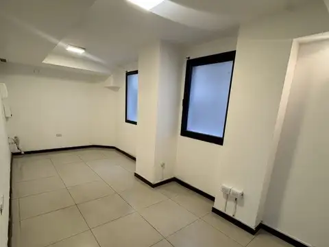 Alquiler Oficina / Consultorios Frente al Buen Pastor Nueva Córdoba