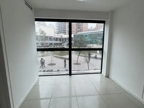 Oficina en Alquiler en Nueva Cordoba, USD 2.500
