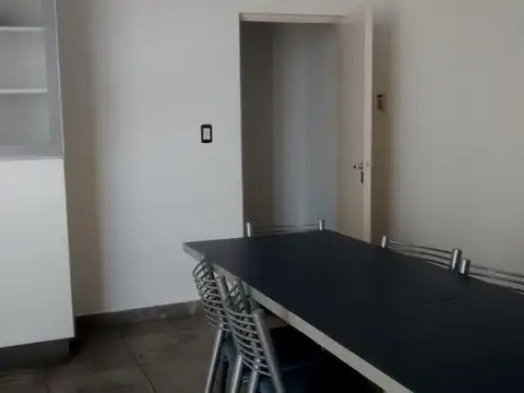 Vivienda en Planta Alta con Local en Planta Baja