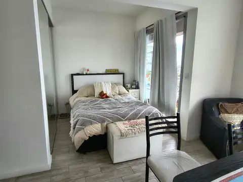 MONOAMBIENTE EN VENTA, AV. MITRE 4955 V. DOMINICO
