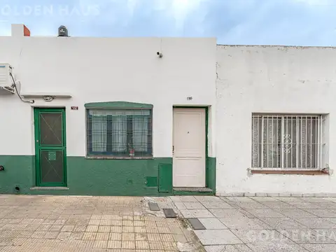 Depto Tipo Casa en Venta 40 años