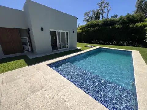 Vendo casa en Casco de Álvarez