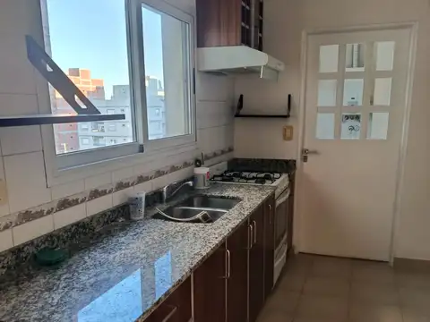 Departamento en Alquiler con 1 cocheras