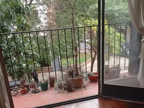 Pico 2000, Piso 2
