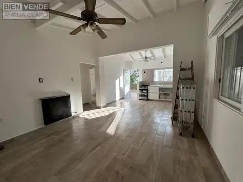 Depto Tipo Casa en Alquiler de 2 dormitorios