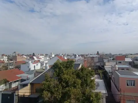 Depto Tipo Casa en Alquiler de 3 dormitorios