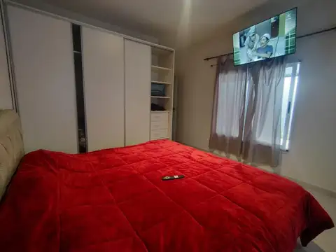 Casa 4 ambientes con 4 baños