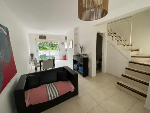 De la Corvina al 800