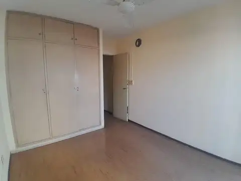 Departamento en Alquiler en Luis Agote, $ 350.000