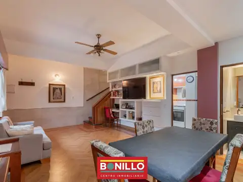 Depto Tipo Casa en Venta de 4 ambientes