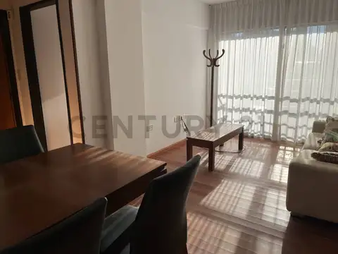 Departamento en alquiler - Calle 45 e/ 12 y 13