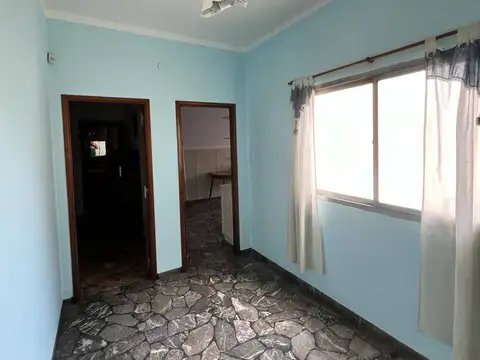 Depto Tipo Casa en Venta 45 años