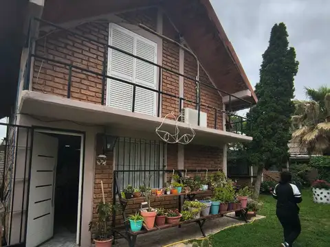 Departamento en Venta con 4 cocheras
