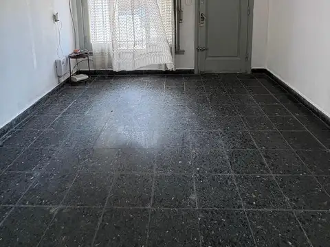 Casa en Alquiler con 1 cochera