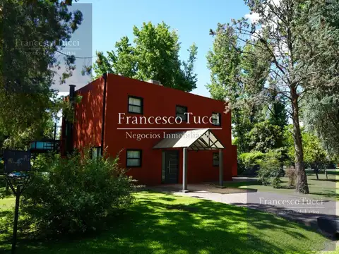Casa en Venta al Oeste