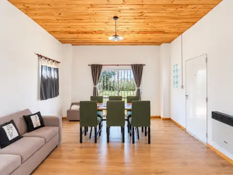Casa 4 ambientes con 1 baño
