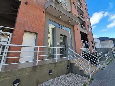 Departamento en alquiler 2 amb y cochera fija Tigre Zona Norte B As