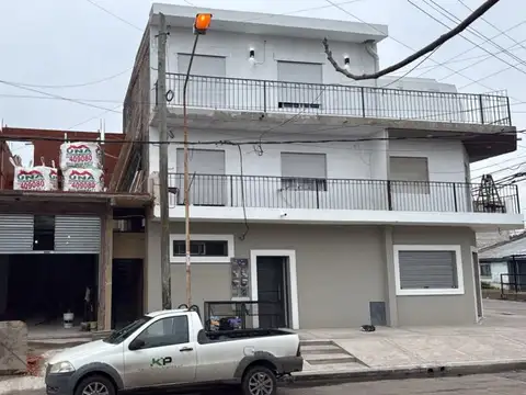 Local en Alquiler en González Catan, $ 750.000