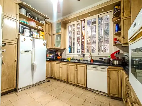 Casa estilo colonial Almagro - IDEAL INVERSOR