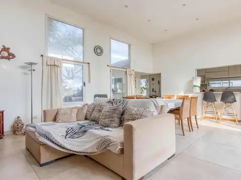 Casa en Venta | Barrio San Sebastián Escobar | con excelentes terminaciones