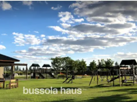 Lote interno en venta en barrio El Cantón Golf