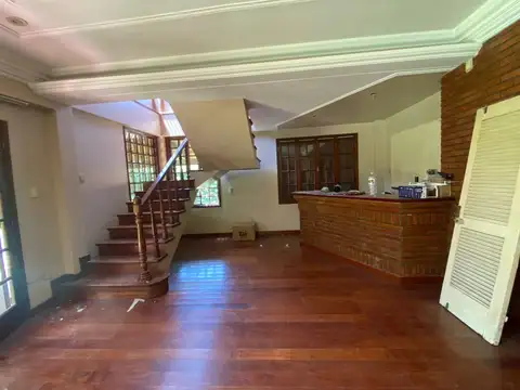 Casa en Alquiler de 4 dormitorios