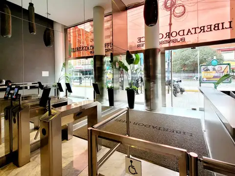 Avenida Del Libertador 5900, Piso 3