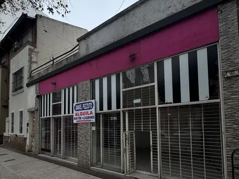 Local 8x4 a 10 metros de jonte, zona comercial