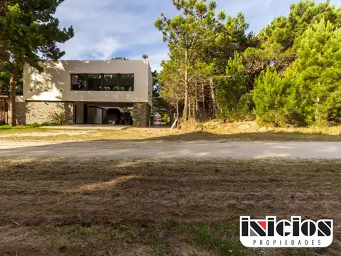 Terreno en Venta en Punta Medanos, USD 35.000