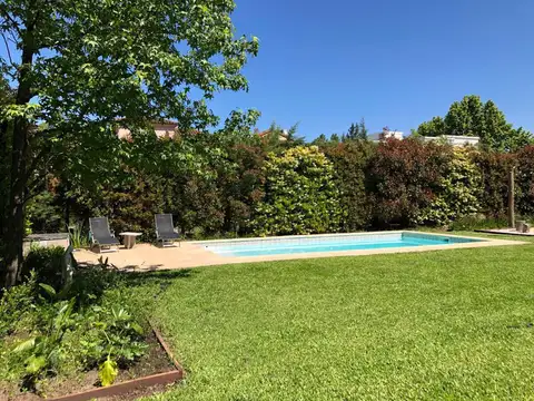 Casa en Alquiler Temporal en Laguna Del Sol, USD 3.000