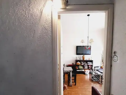 Depto Tipo Casa en Venta 60 años