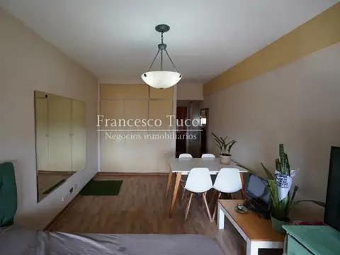 Departamento en venta 2 ambientes en Ramos Mejia