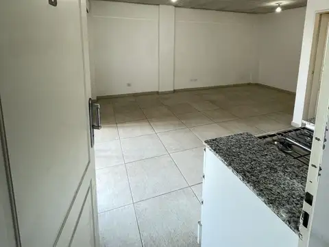 Departamento Monoambiente con cochera Lanus Este Alquiler