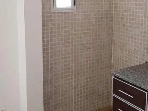 Departamento en Venta en Isidro Casanova, USD 55.000