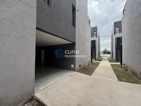 Departamento en Alquiler con 1 cochera