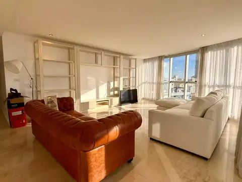Departamento en Venta de 4 dormitorios