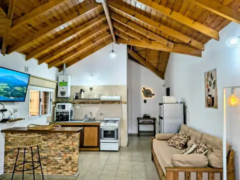 Casa 2 ambientes con 1 baño