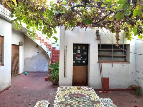 Casa en Venta en Villa Sarmiento, USD 165.000